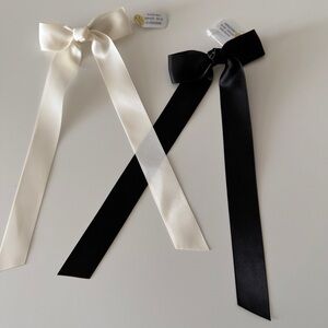 (2) Free People Petite Bow Clips Ivory & Black New with Tags